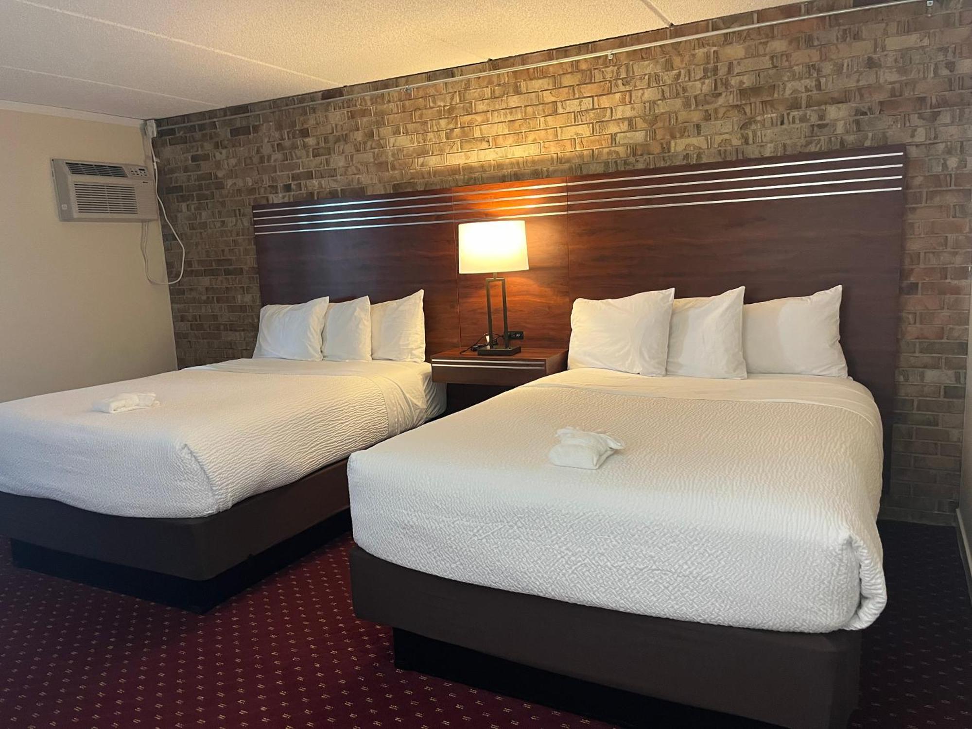 The Hudson Inn Morris Chambre photo